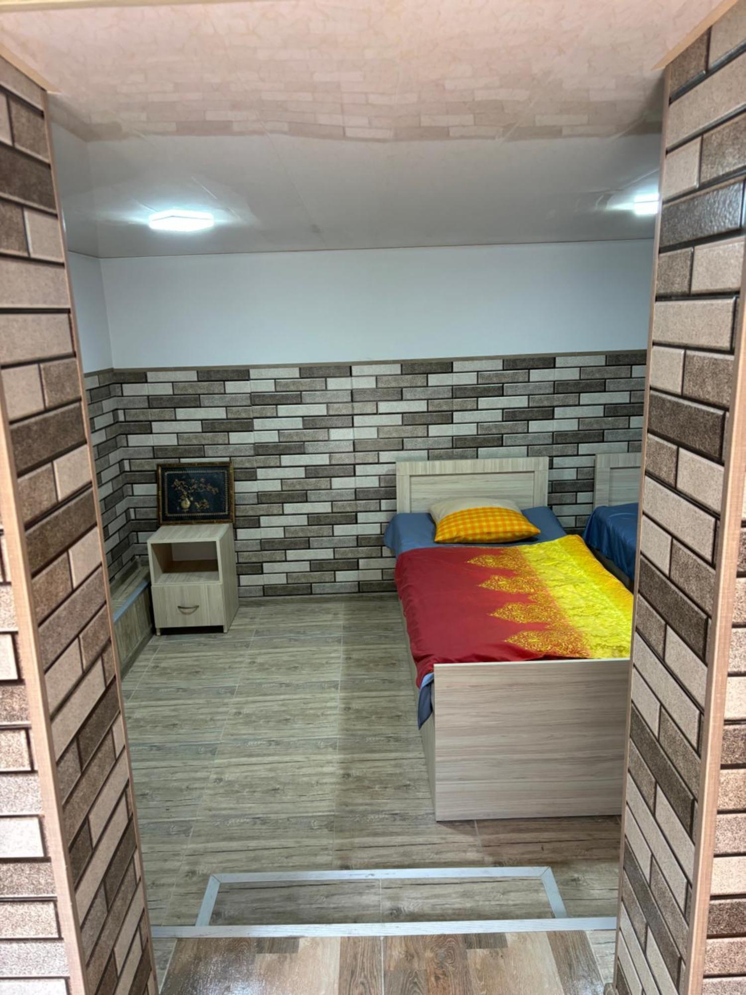 Downtown Guest House Κουτάισι Εξωτερικό φωτογραφία